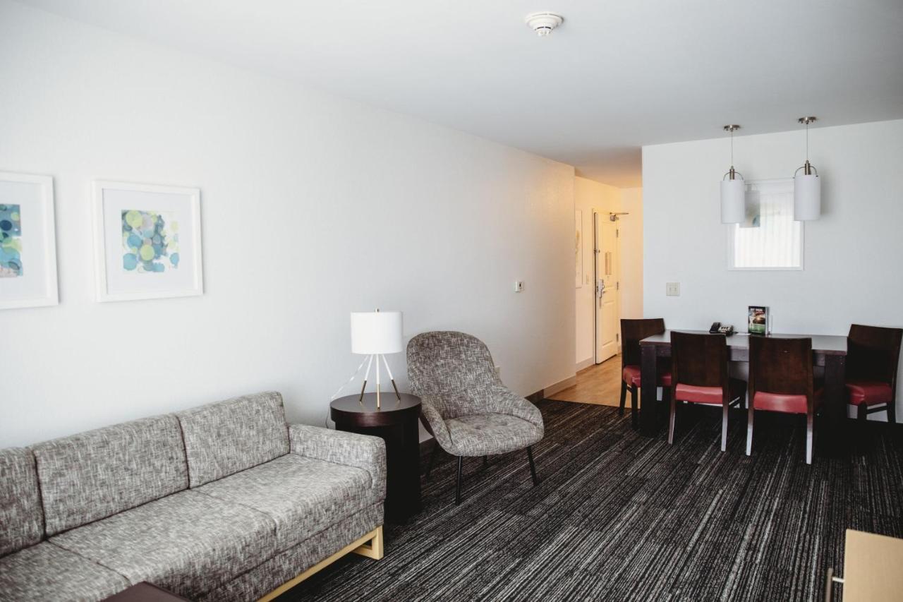 Towneplace Suites By Marriott Aberdeen Melrose Addition Exteriör bild