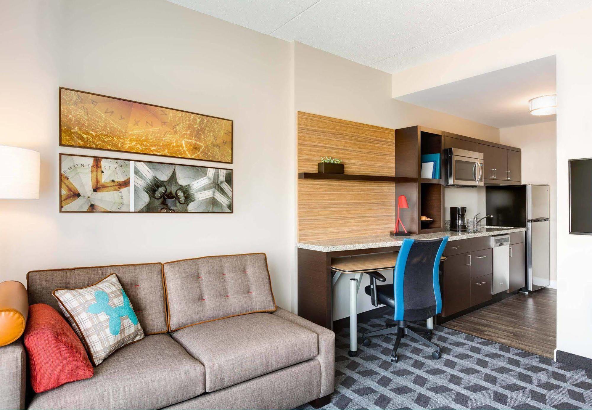 Towneplace Suites By Marriott Aberdeen Melrose Addition Exteriör bild
